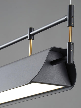Dessau Chandelier Arkstarhome