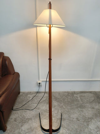 Dornstab Floor Lamp Arkstarhome