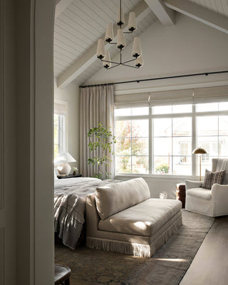 Fontaine Vertical Chandelier Arkstarhome