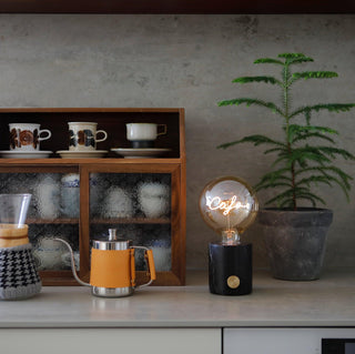 Kuitt Smiley Built-in Battery Table Lamp Arkstarhome