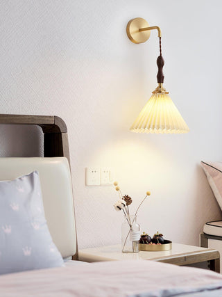 Pleated Wooden Wall Lamp Arkstarhome