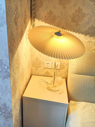 Squiggle Table Lamp Arkstarhome
