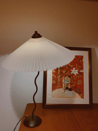 Squiggle Table Lamp Arkstarhome