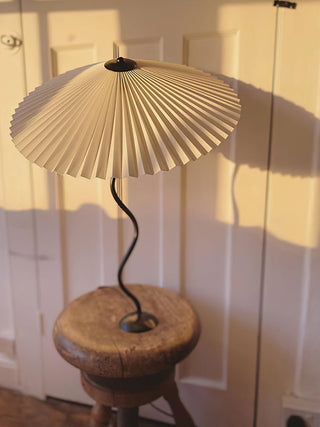 Squiggle Table Lamp Arkstarhome