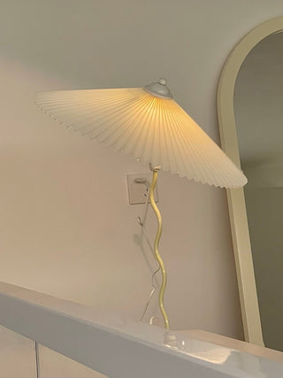 Squiggle Table Lamp Arkstarhome