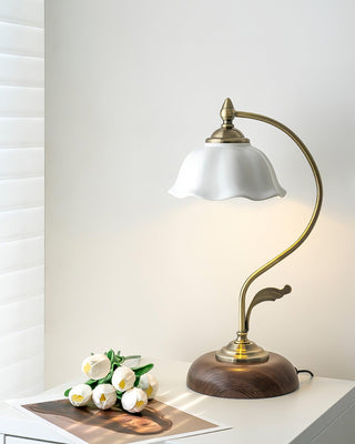 Vintage Laiton Table Lamp Arkstarhome