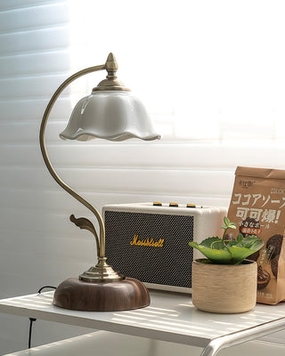 Vintage Laiton Table Lamp Arkstarhome