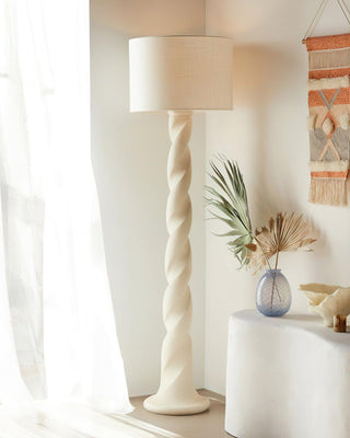 Yisi North Tower Floor Lamp Arkstarhome